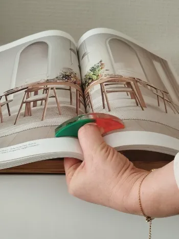 idée cadeau Support de Pouce de Lecture en résine abr019