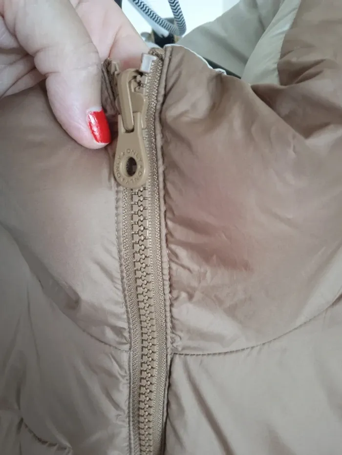 Splendide Doudoune femme  Only taille M - photo numéro 6