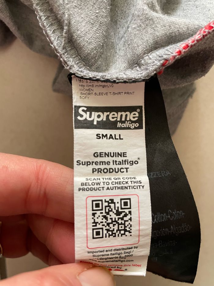 T-shirt supreme - photo numéro 6