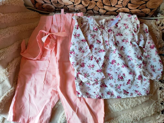 Ensemble fille. Pantacourt et haut fin