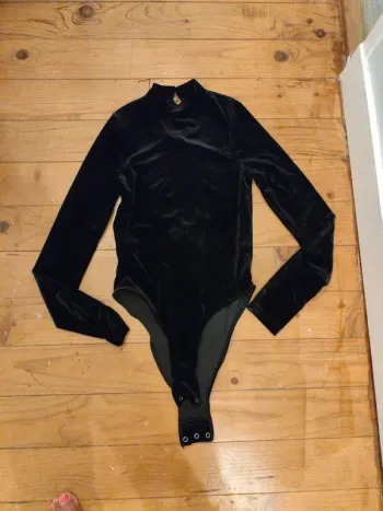 Body velours noir fille 14 ans 168 cm Mango neuf