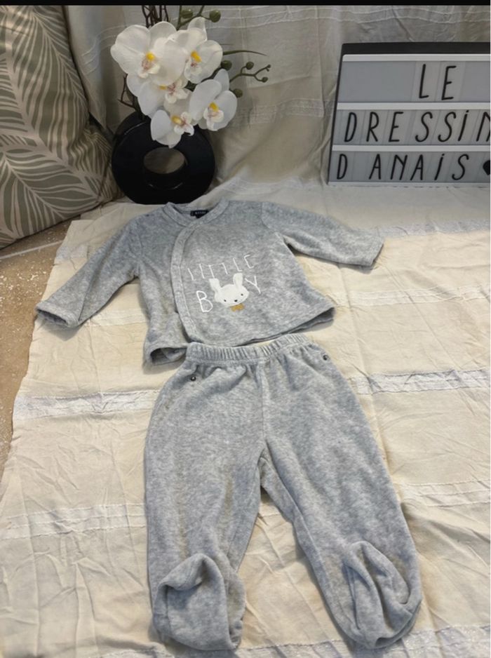 Ensemble pyjama 6 mois - photo numéro 3
