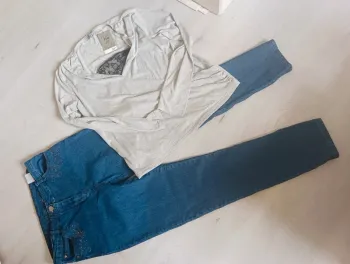 Lot Ensemble jean + Tee-shirt Neuf taille 42