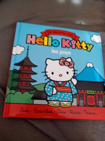 Livre Hello Kitty Les pays