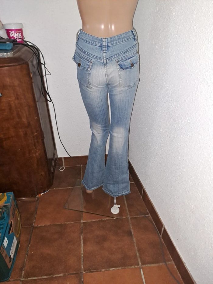 Jean femme taille 34 - photo numéro 2