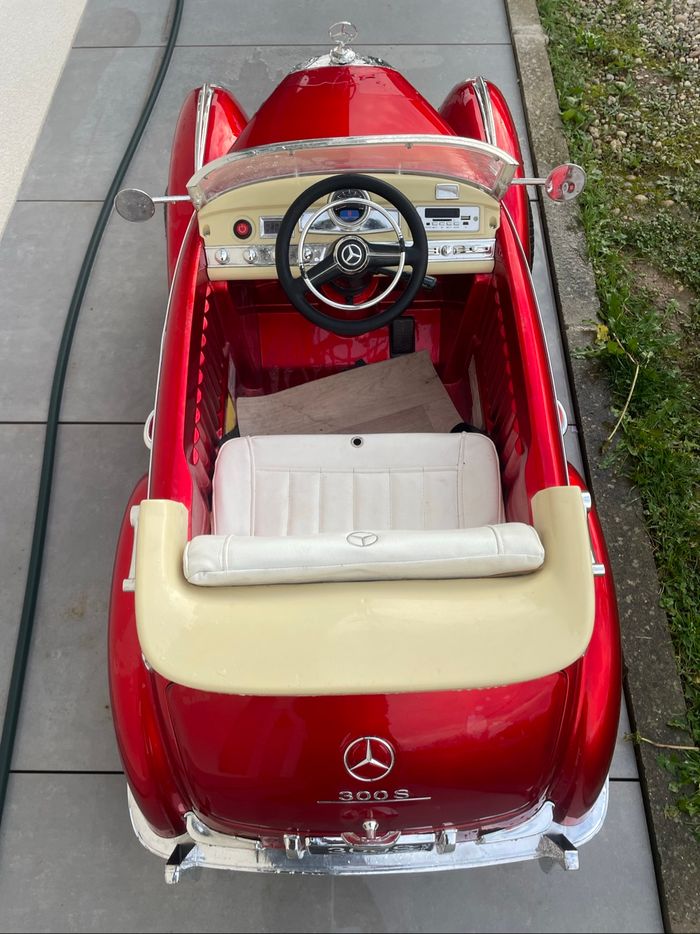Voiture électrique enfant Mercedes - photo numéro 3