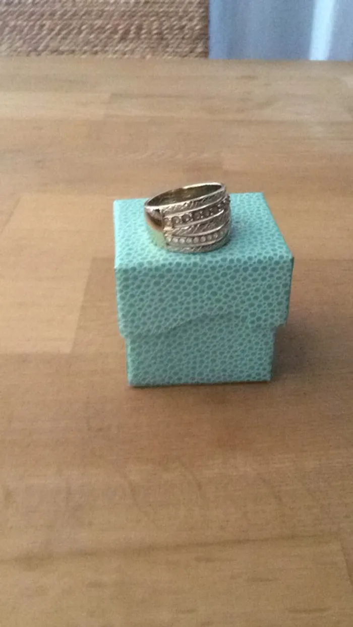 Bague cristaux Swarovski - photo numéro 2