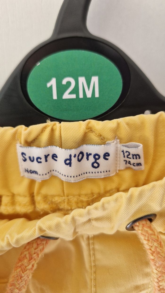 Short uni jaune NEUF - photo numéro 3