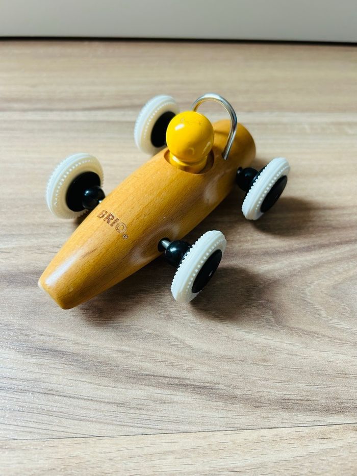 Voiture de course en bois BRIO vintage - Jaune - photo numéro 1