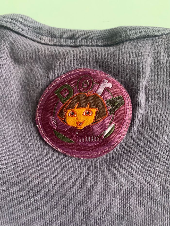 Robe violette Dora l’exploratrice 2/3 ans - photo numéro 3