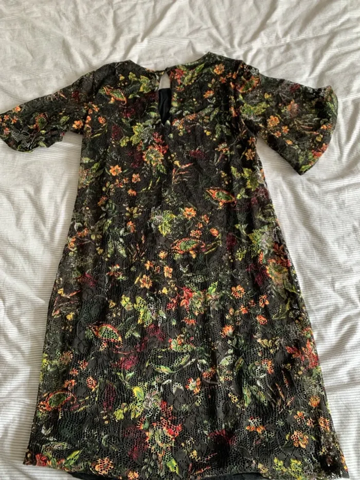 Robe manches courtes - photo numéro 3