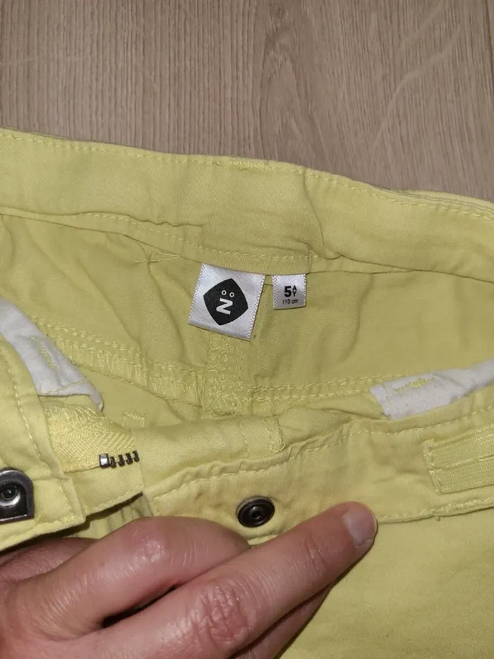 Ensemble de 3 shorts5 et 6 ans - photo numéro 4