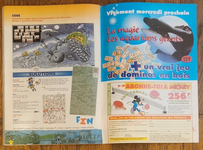 Ancien journal de mickey N°2511 poster panoramique constellations 2000 vintage - photo numéro 13