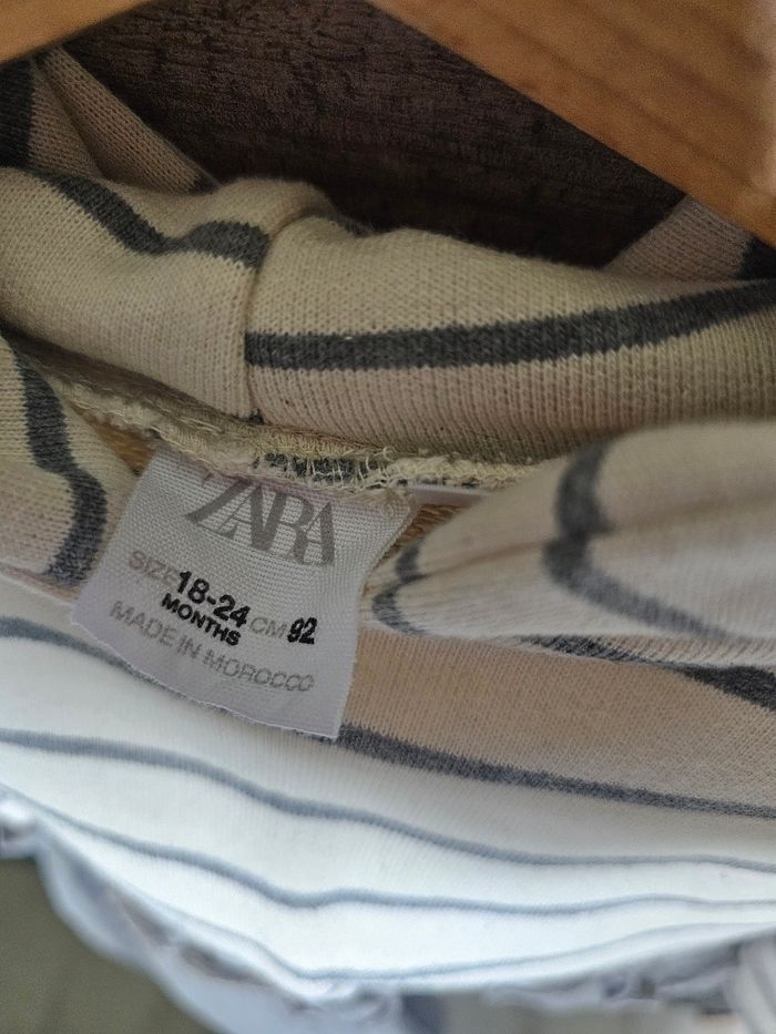 Robe zara neuf sans étiquette - photo numéro 2