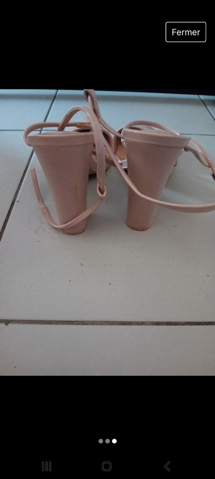 Sandale - photo numéro 3