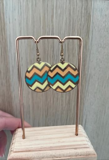 Boucles d'oreilles multicolores