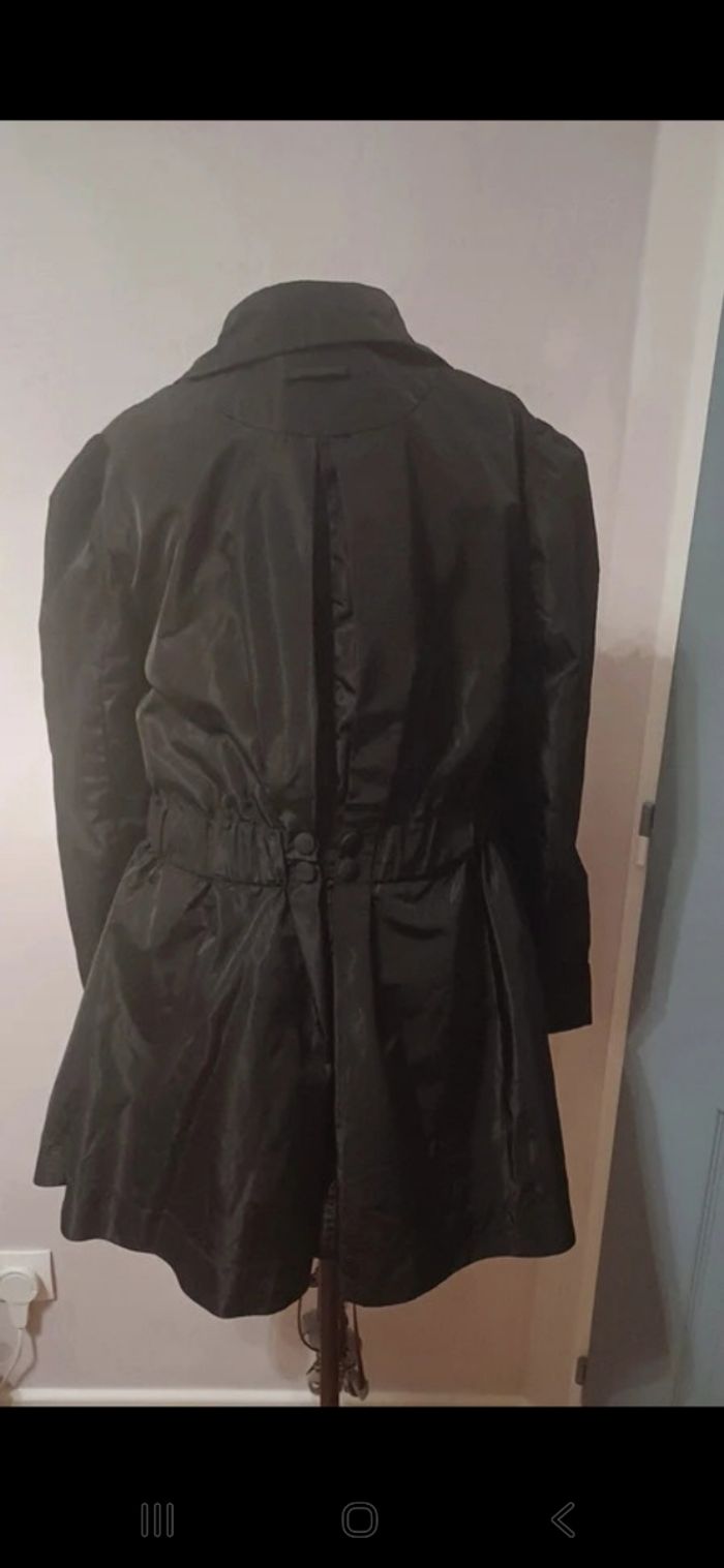Trench - photo numéro 2