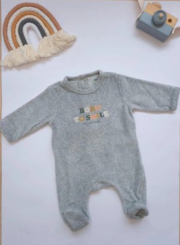 Pyjama Born to smile Kiabi taille 1 mois neuf