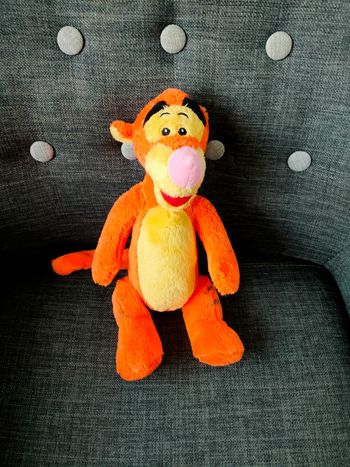 Peluche Disney Tigrou - (Winnie l'ourson)