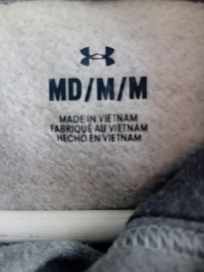Pull under armour - photo numéro 3