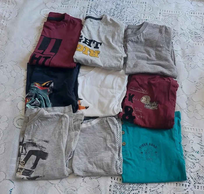 Lot de 9 tee-shirts Kiabi, en très bon état, taille 5 ans, 100% coton - photo numéro 2