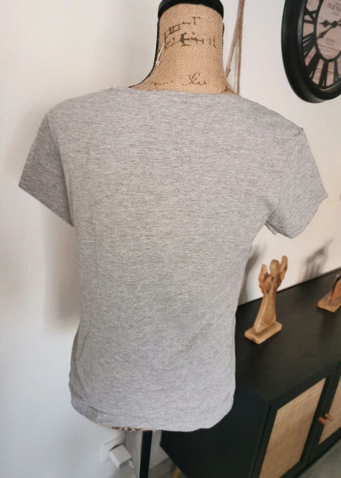 T-shirt. - photo numéro 3