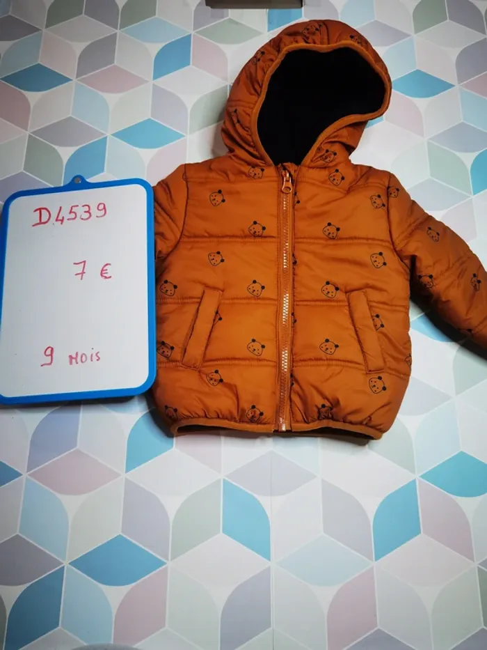 D4539 - blouson garçon 9 mois