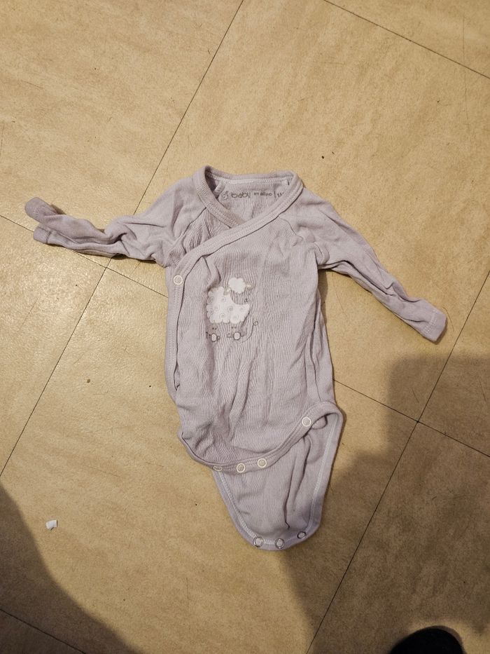 Vêtements bébé 1 mois - photo numéro 5