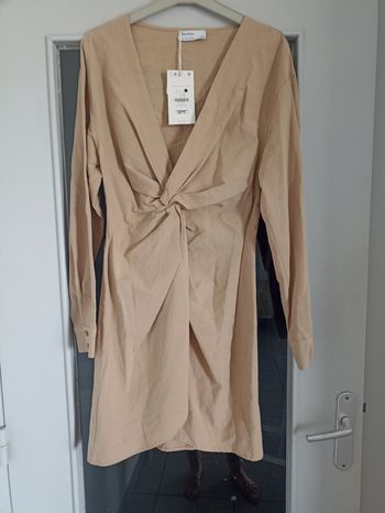 Neuve et parfaite la robe Bershka