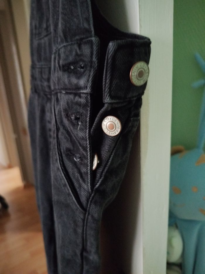 Salopette en jean - photo numéro 4