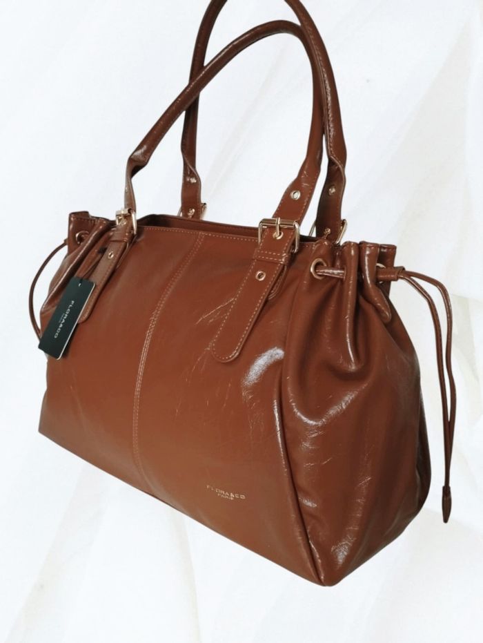 Grand sac cabas A4 camel craquelé Flora Co - photo numéro 7