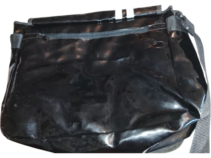 Besace simili cuir à bandes - photo numéro 4