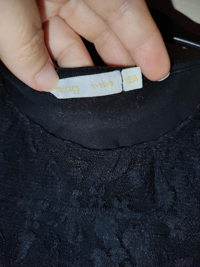 Haut noir manches dentelles 12 ans - photo numéro 2