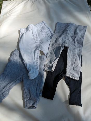 Lot de 4 leggings 1 mois