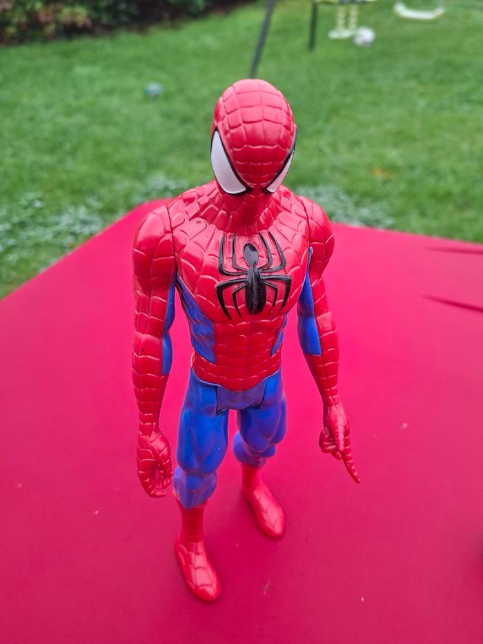 Figurine marvel spiderman - photo numéro 2