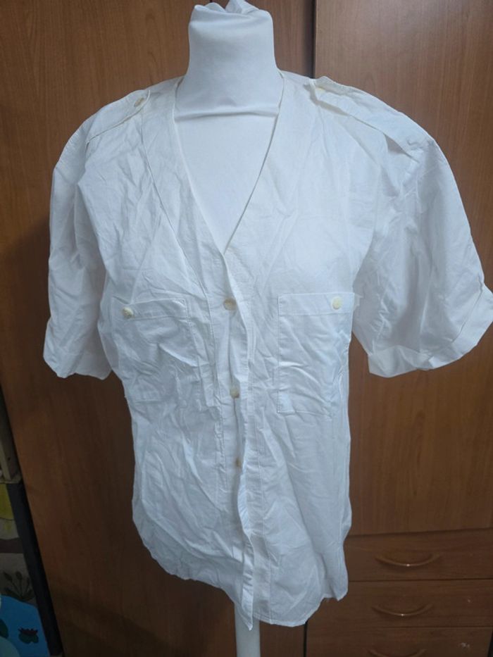 Chemise blanche taille 38-40