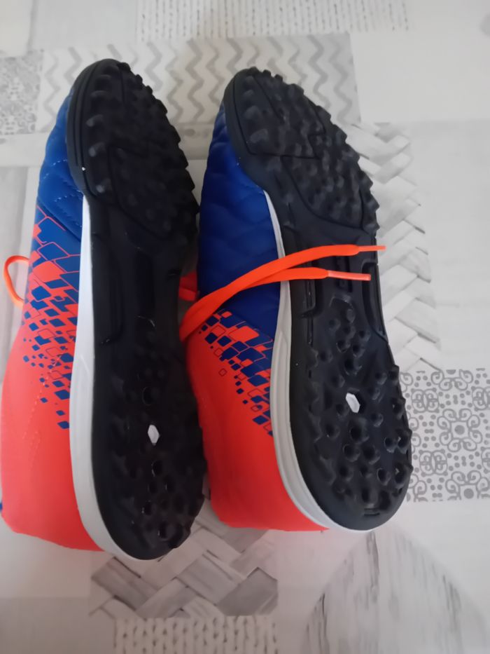 Chaussure futsal - photo numéro 2