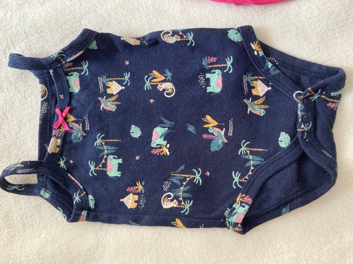 lot 2 bodies petites bretelles imprimé bébé 3 mois - photo numéro 3