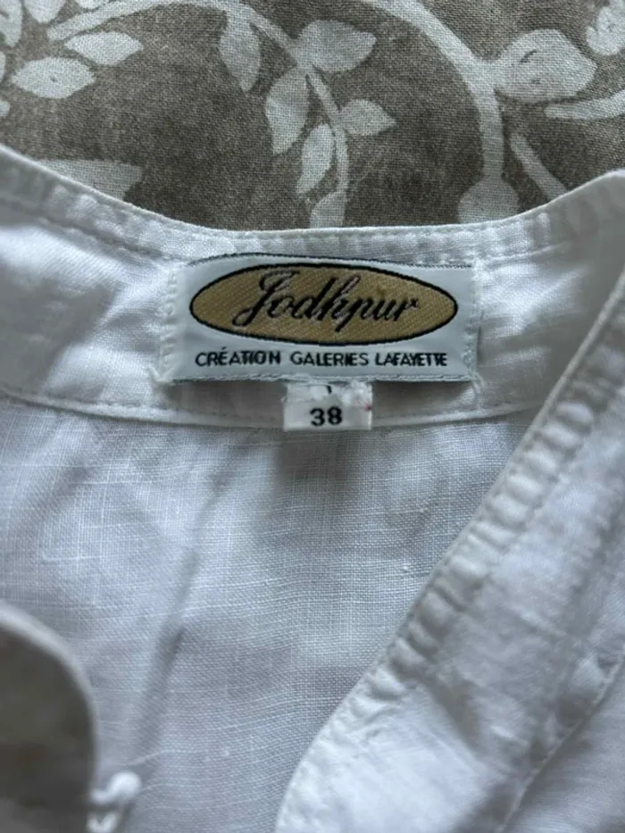 Veste blanche Fodhpur création galerie Lafayette taille 38 - photo numéro 3