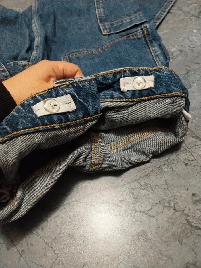 Jeans droit T.34 - photo numéro 4