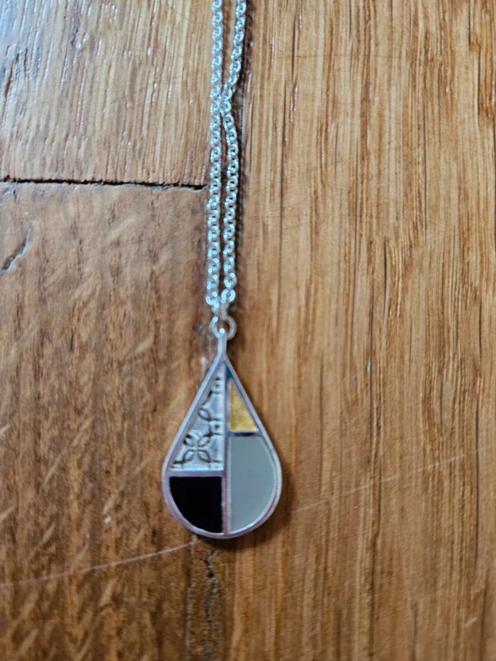 Collier Skalli neuf - photo numéro 3