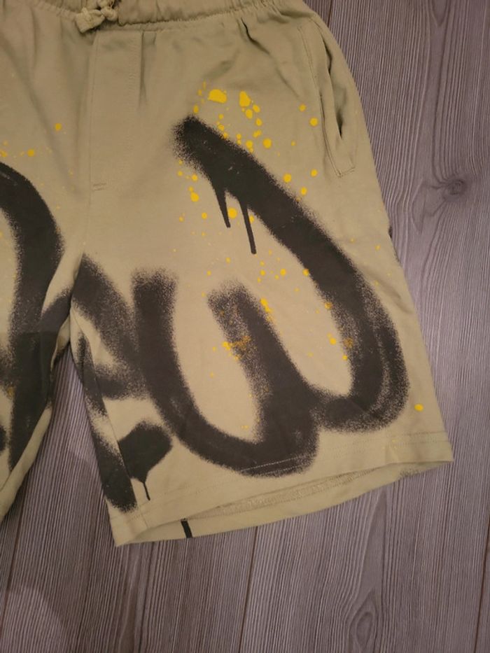 Short vert zara 11/12 ans comme neuf - photo numéro 3