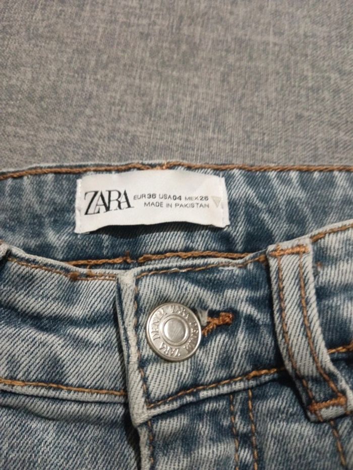 C62 jeans bleu Zara 36 - photo numéro 3