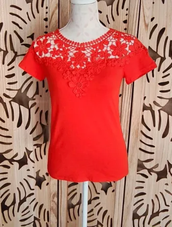Tee shirt brodé fleurs T S/M  Foresta Bella