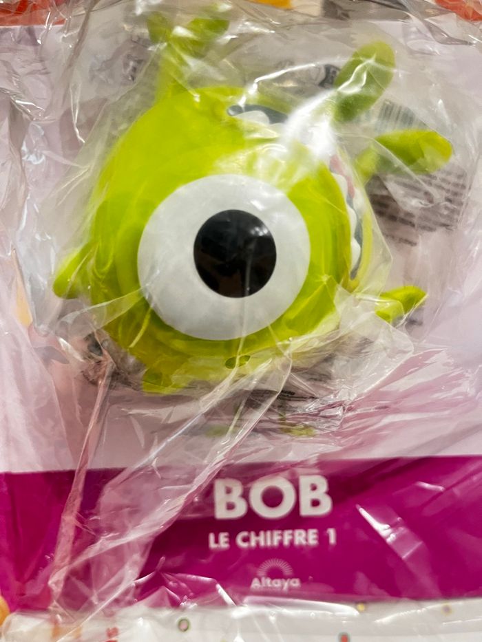 Livre Disney mes premiers amis, inclus la figurine - photo numéro 3