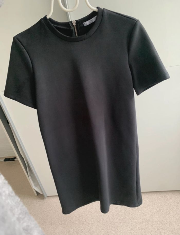 Robe en daim Zara