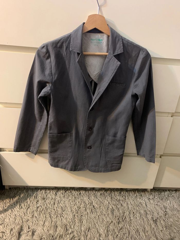 Très belle veste légère (taille 10 ans) - photo numéro 2