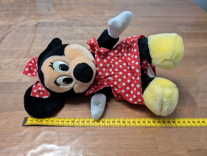 Peluche Minnie environ 30 cm Disneyland - photo numéro 10