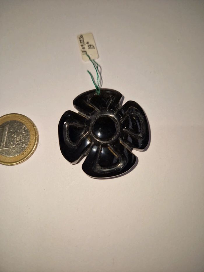 Pendentif obsidienne dorée Mexique Toetihuacan - photo numéro 7
