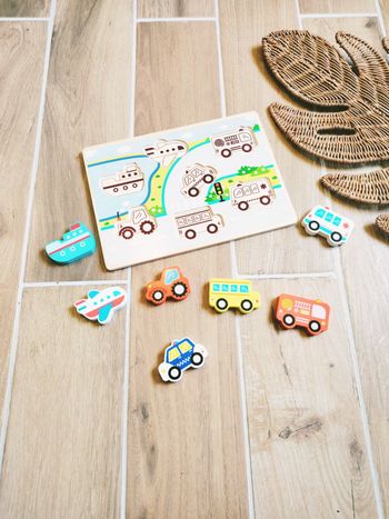 🚕Puzzle d'encastrement 3D les différents véhicules en bois JB182